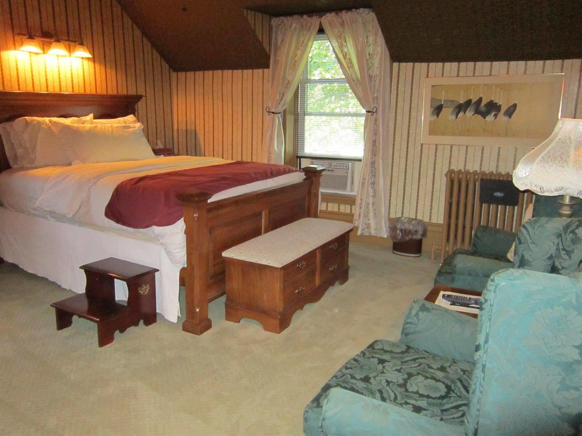 The Jenkins Inn Barre Buitenkant foto